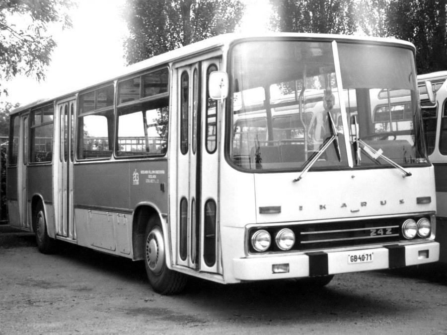 Ikarus 242 1969 года  (фото 6 из 6)